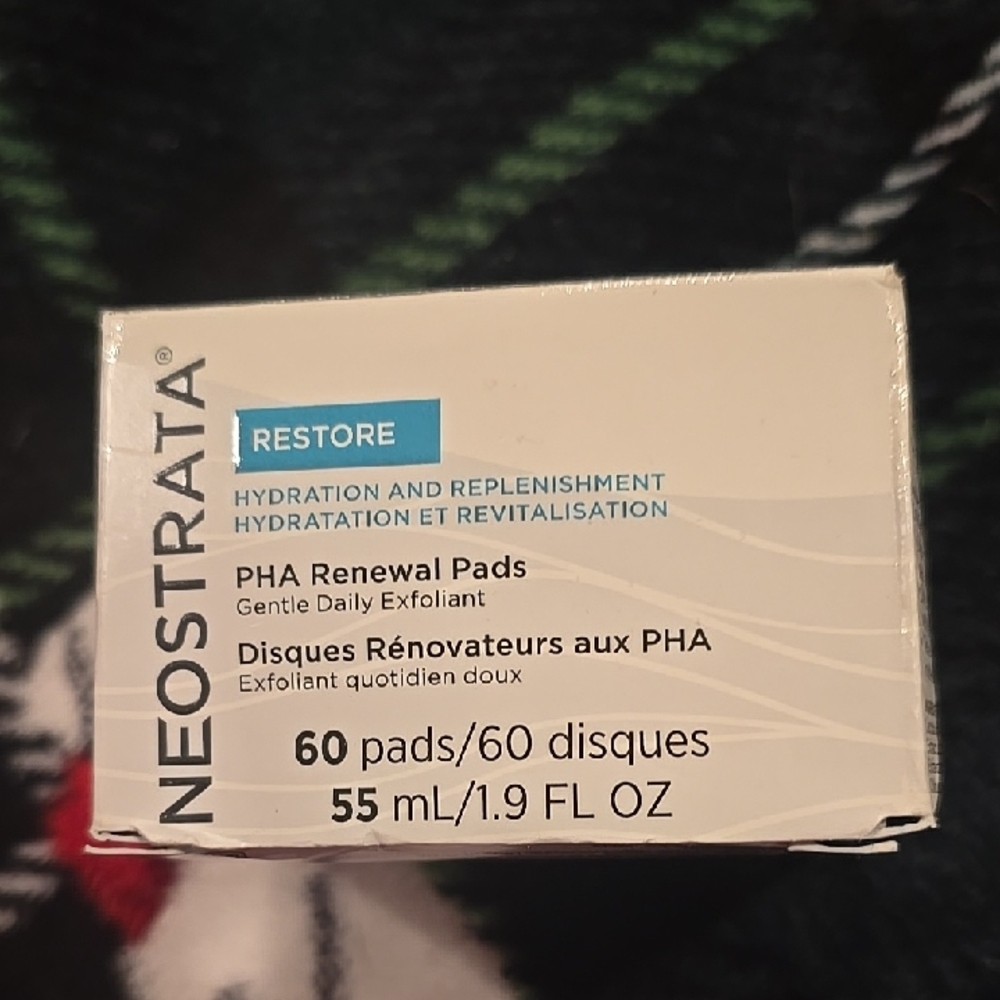 New Neostrata PHA Renewal Pads